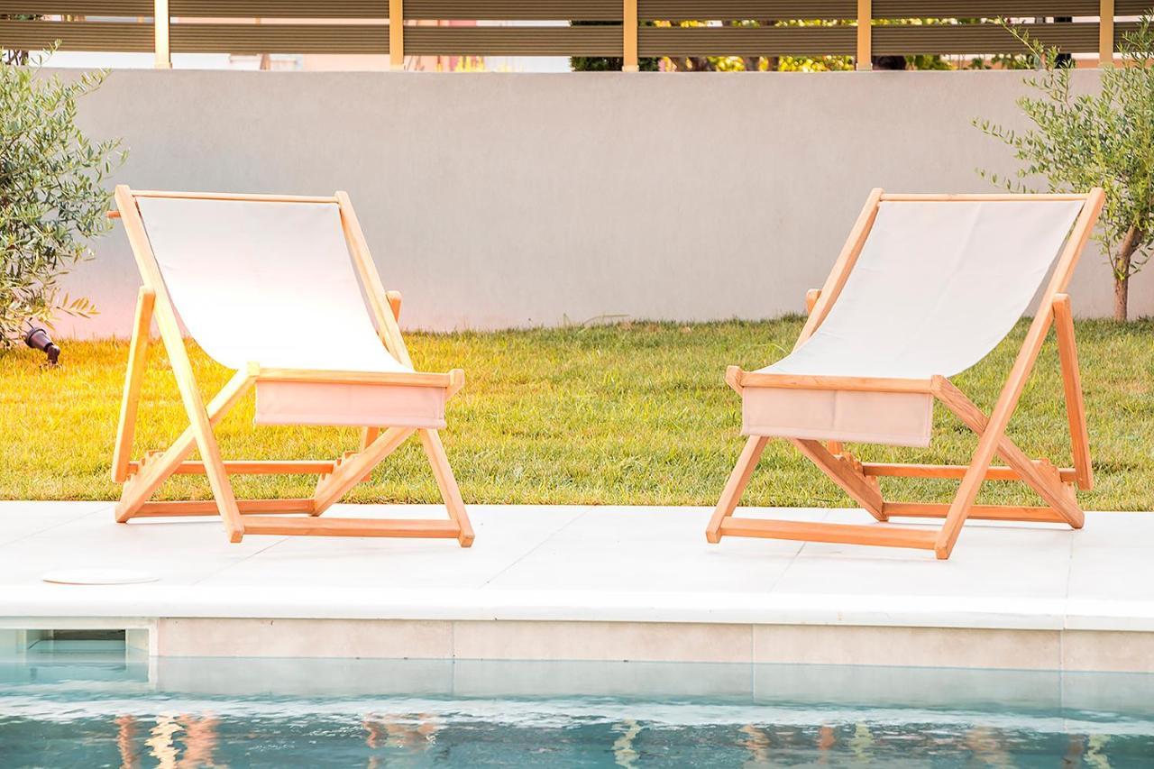 Arodo Suites Nea Iraklitsa Zewnętrze zdjęcie