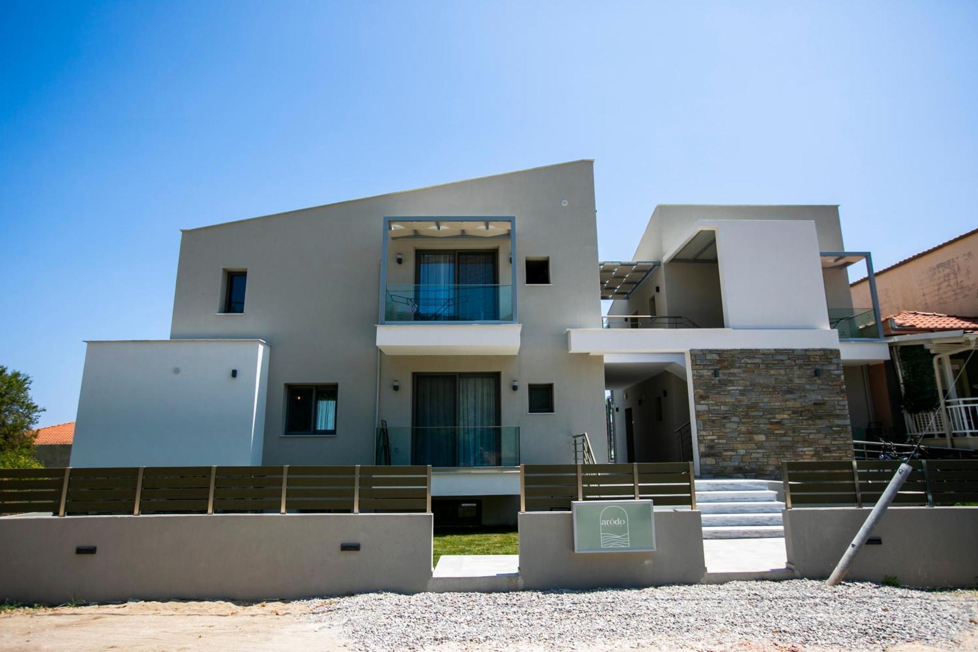 Arodo Suites Nea Iraklitsa Zewnętrze zdjęcie