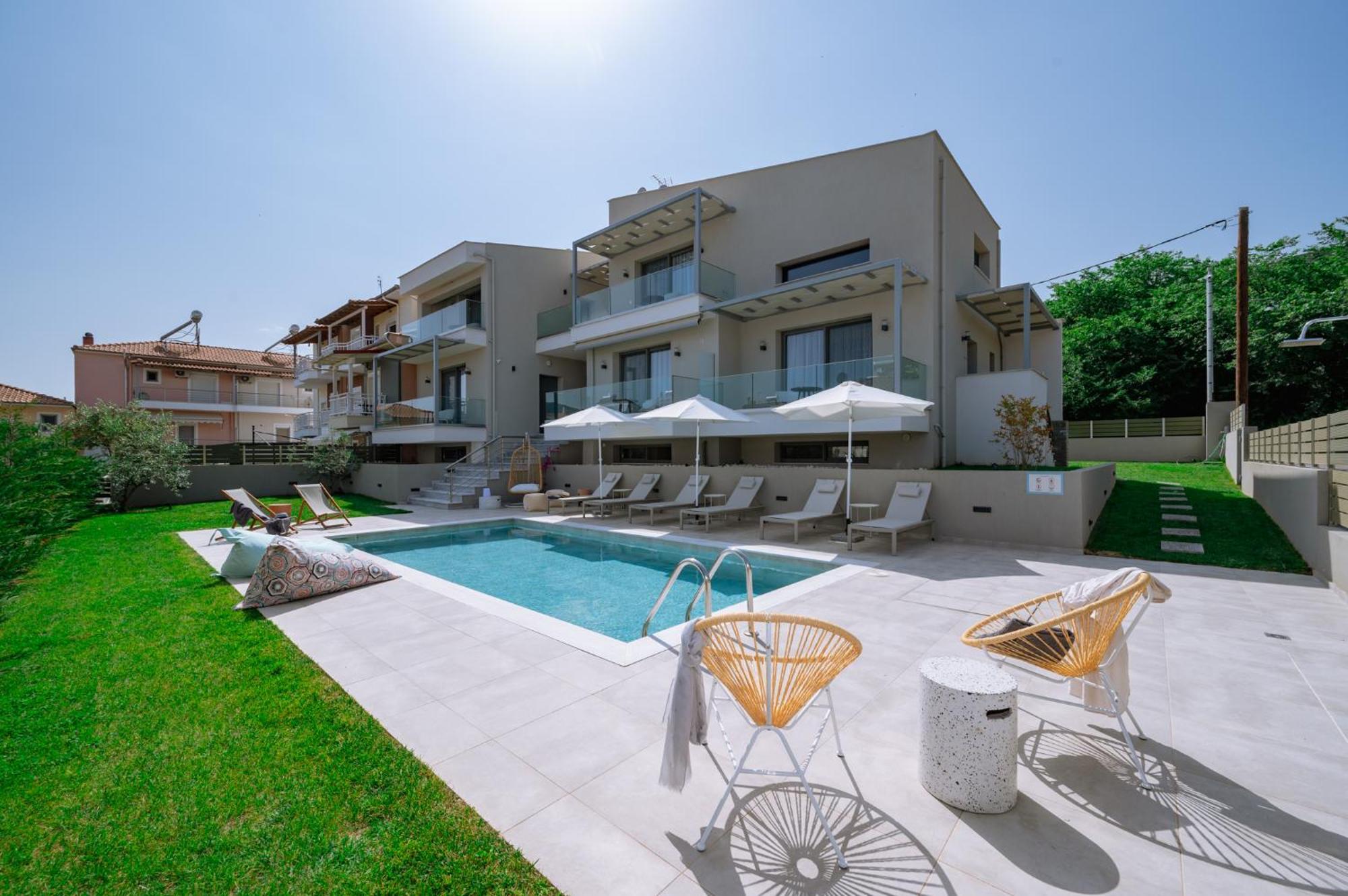 Arodo Suites Nea Iraklitsa Zewnętrze zdjęcie